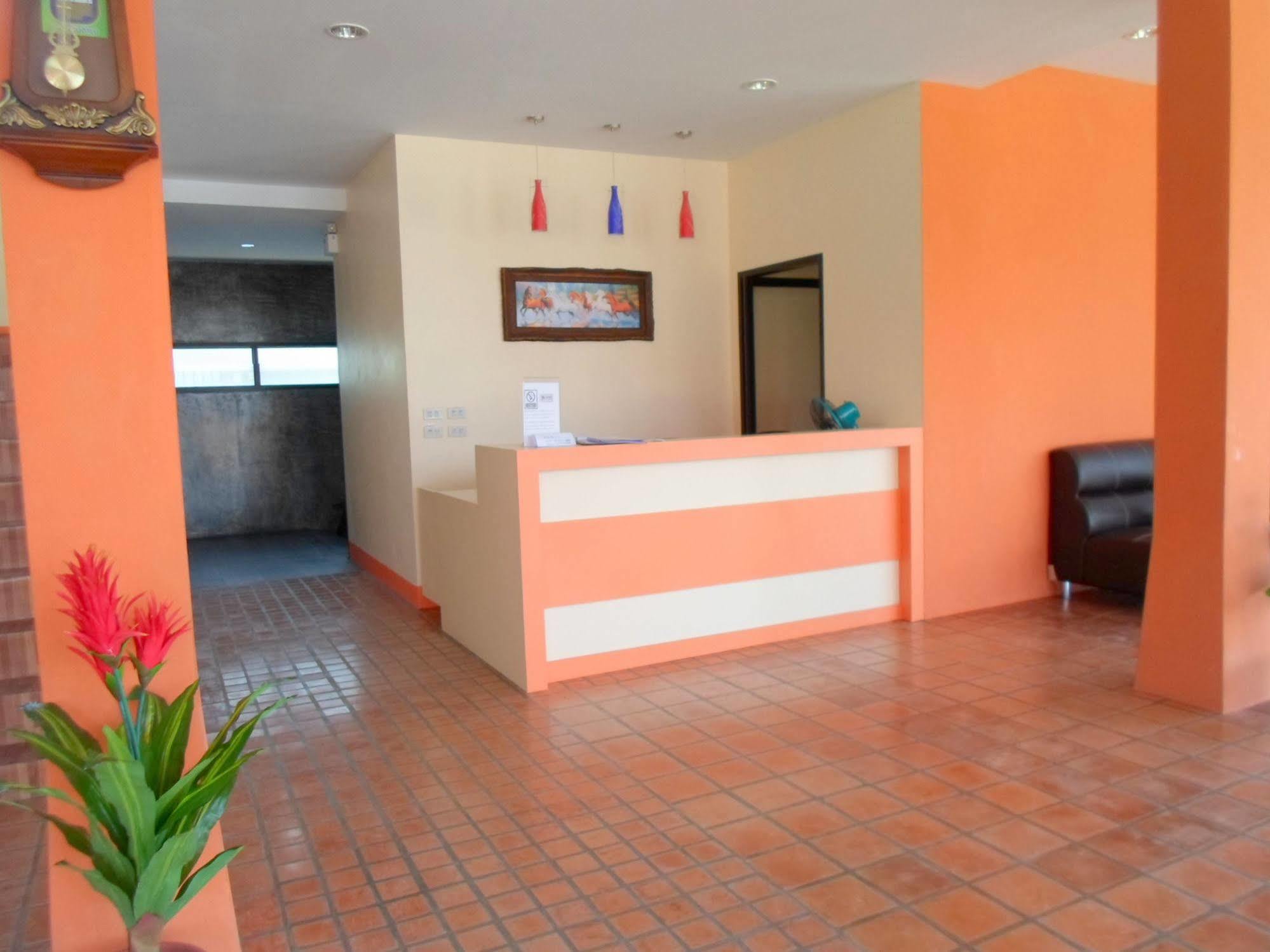 Ban Tha Khun Bantatuk Resort & Restaurant מראה חיצוני תמונה