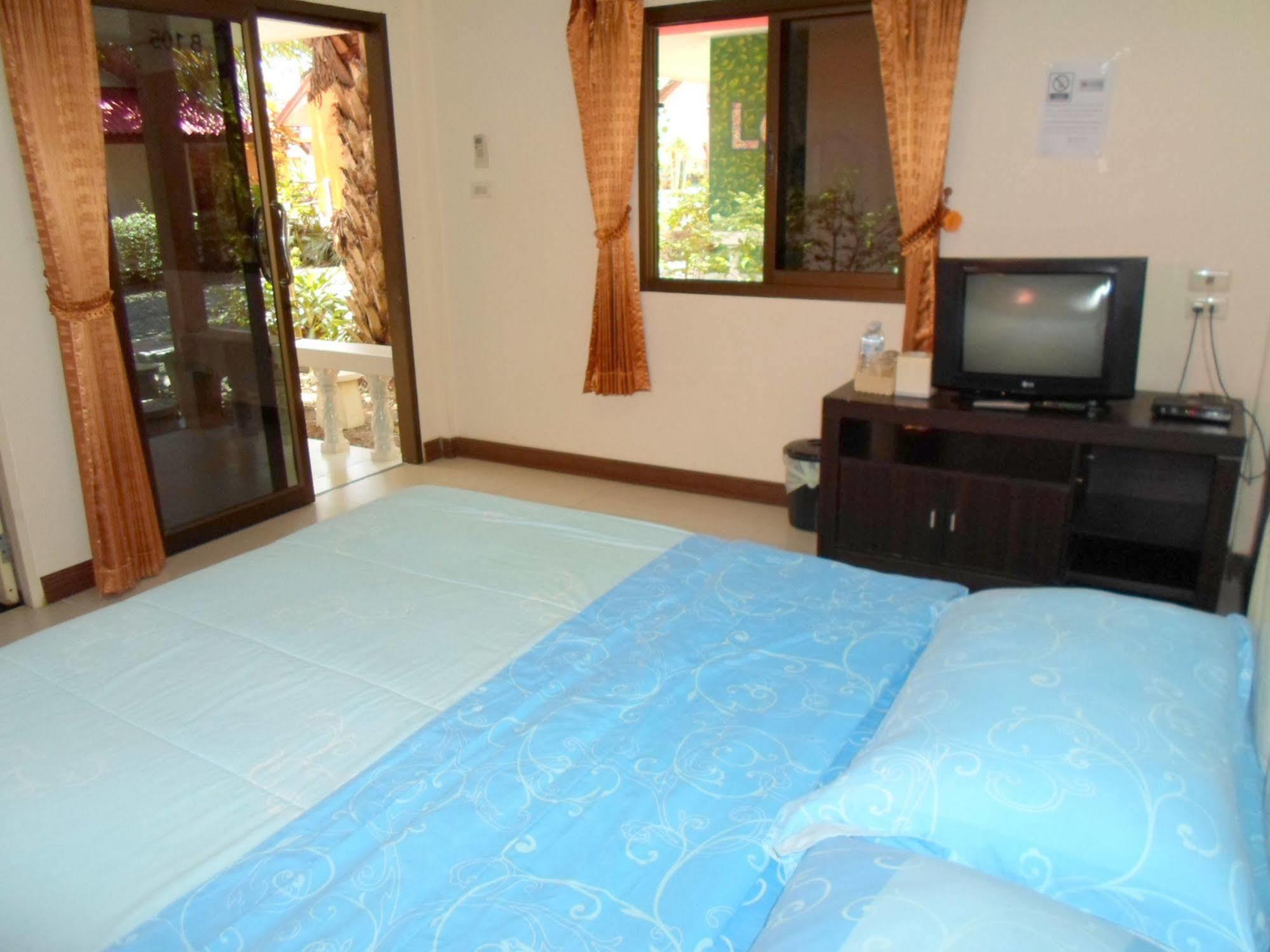 Ban Tha Khun Bantatuk Resort & Restaurant מראה חיצוני תמונה